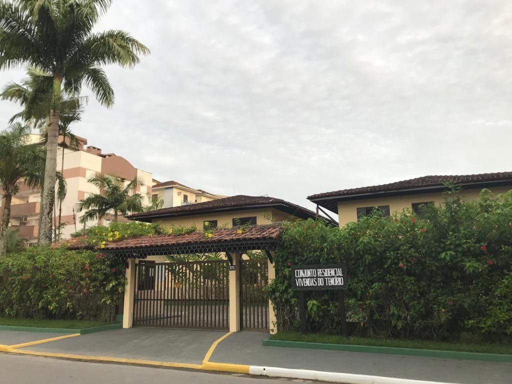 2 Dorms Tenorio Pe Areia Ubatuba